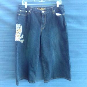 Women's jean shorts, size 15/16, blue with rhinestone skull and crossbones